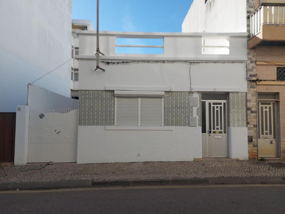 Villa CASA DA AVÓ - Casa típica em Olhão, perto da Marina Exterior foto